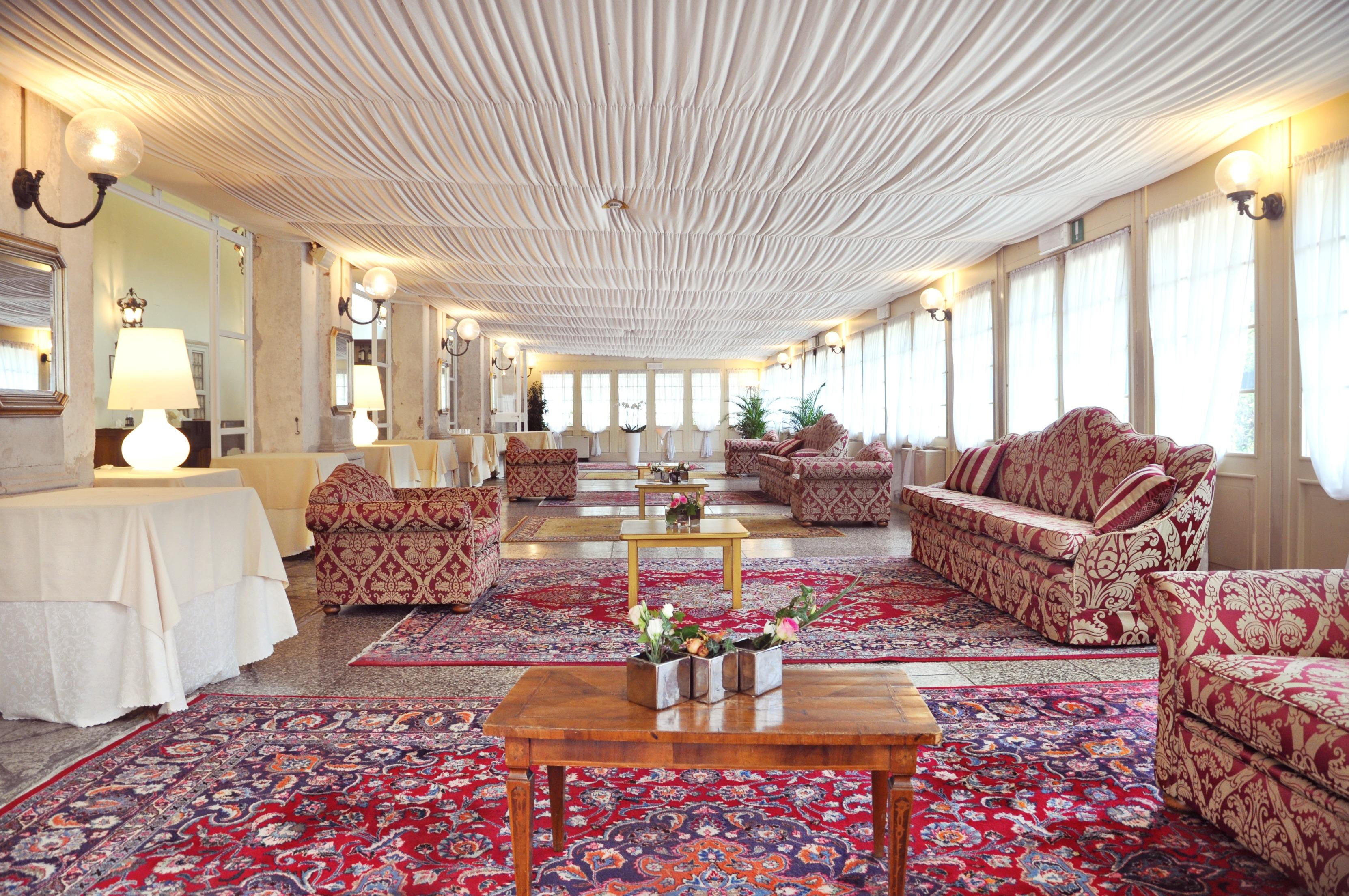 Hotel Villa Condulmer Mogliano Veneto Εξωτερικό φωτογραφία Interior of the hotel