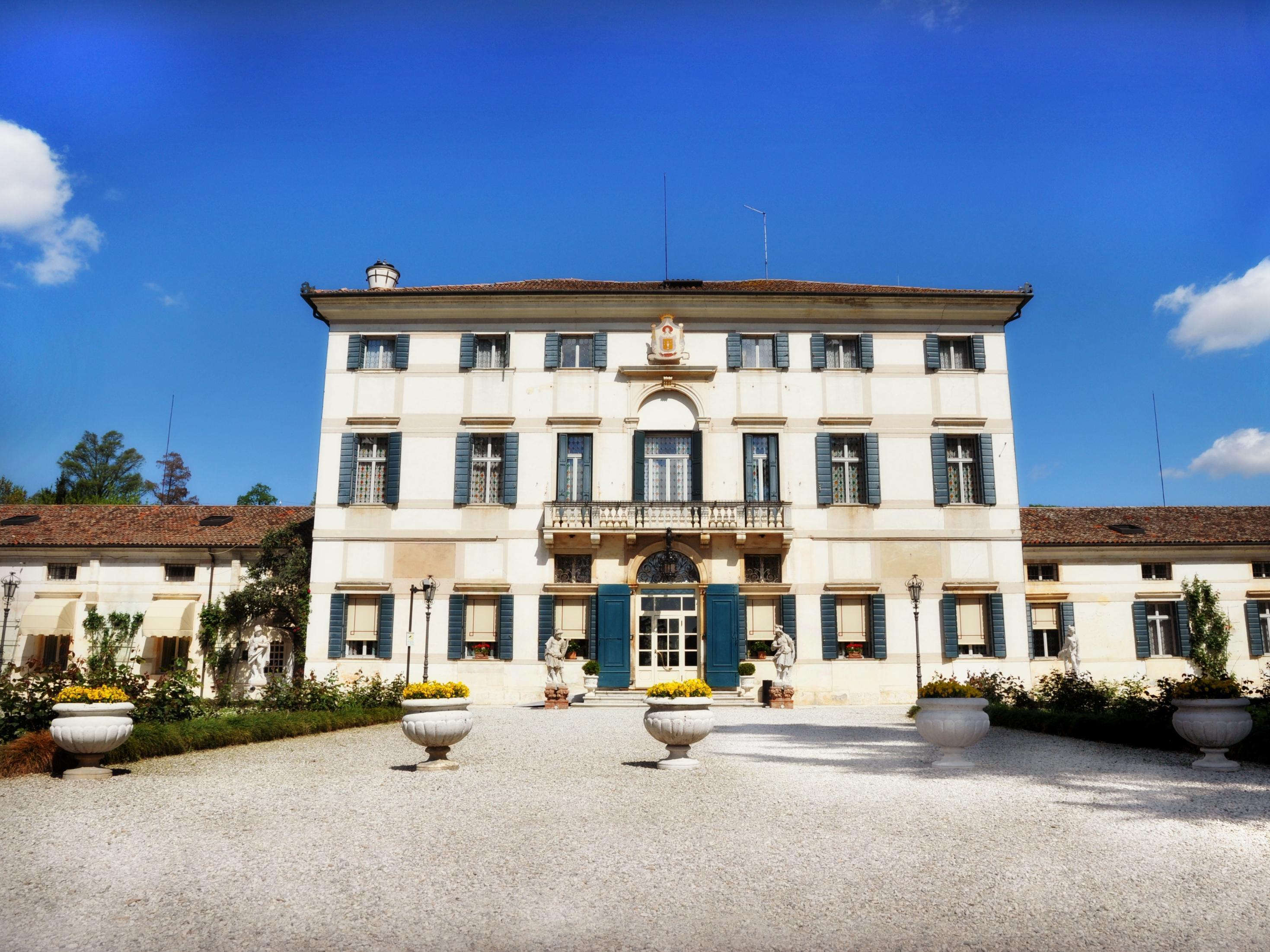 Hotel Villa Condulmer Mogliano Veneto Εξωτερικό φωτογραφία The Château de Launay
