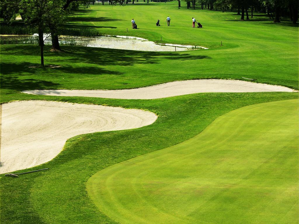 Hotel Villa Condulmer Mogliano Veneto Εξωτερικό φωτογραφία Golf course