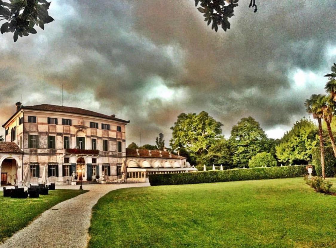 Hotel Villa Condulmer Mogliano Veneto Εξωτερικό φωτογραφία The Villa